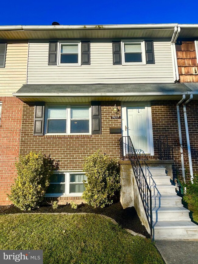 5617 Selford Rd, Halethorpe, MD 21227 - photo 2