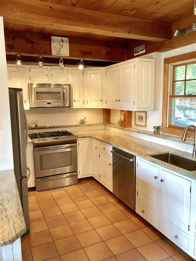 24 Russell St, West Chesterfield, NH 03466 - photo 7