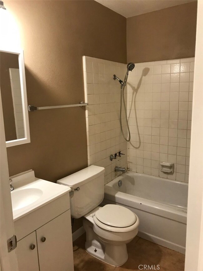 3435 20th St, Highland, CA 92346 - photo 6