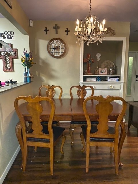 2421 Marguerite St, Bay City, TX 77414 - photo 5