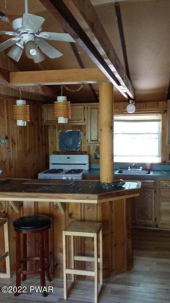 175 Cypress Rd, Dingmans Ferry, PA 18328 - photo 4