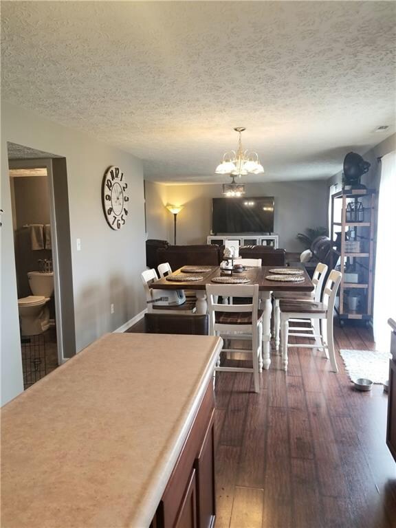 548 Southern Pines Dr, Whiteland, IN 46184 - photo 6