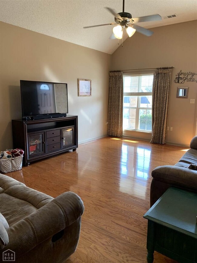 3908 New Pond Hill Dr, Jonesboro, AR 72401 - photo 5