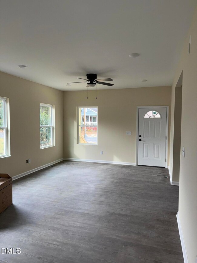 309 W McAden St, Graham, NC 27253 - photo 4