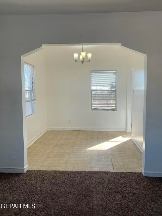 3734 Savannah Ave unit Front, El Paso, TX 79930 - photo 3