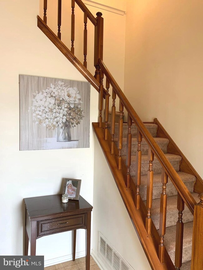 79 Knollwood Dr, Woodbury, NJ 08096 - photo 7