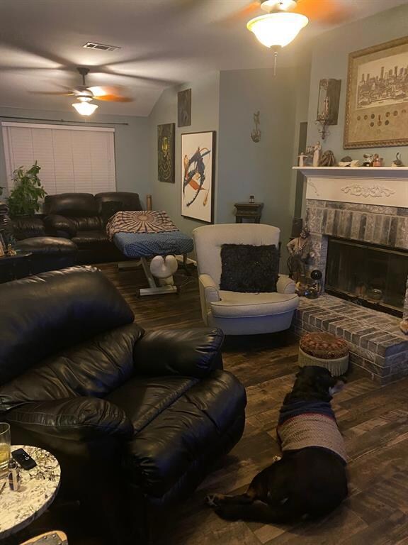 210 Piccadilly Cir, Wylie, TX 75098 - photo 2