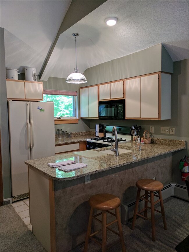 229 S Village V21 unit V-21, Killington, VT 05751 - photo 3