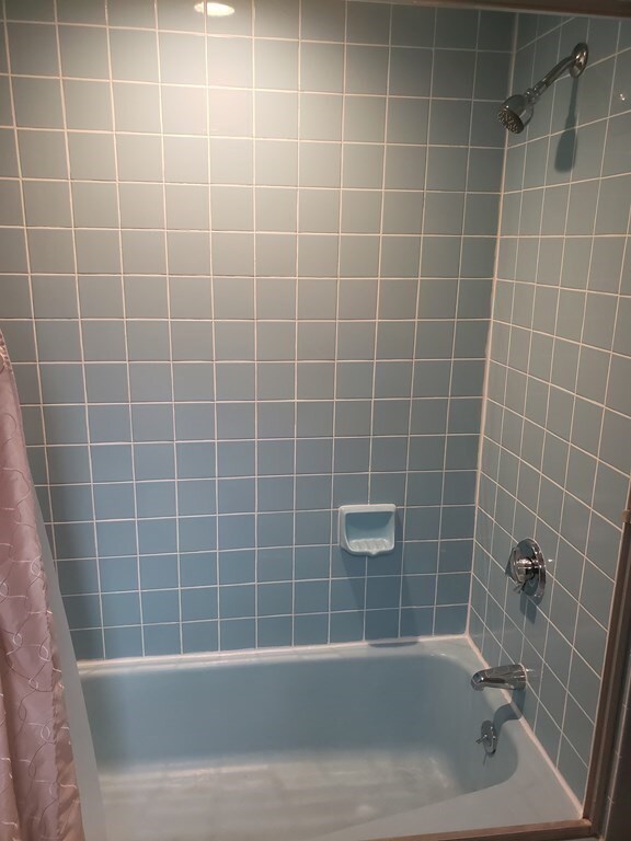 2 Lynnville Terrace unit 3, Dorchester, MA 02121 - photo 3