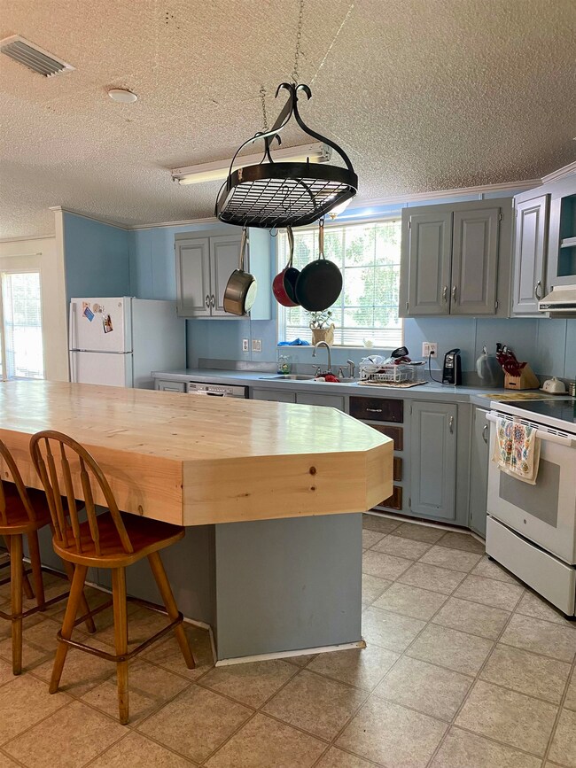 178 White Oak Dr, Crawfordville, FL 32327 - photo 7