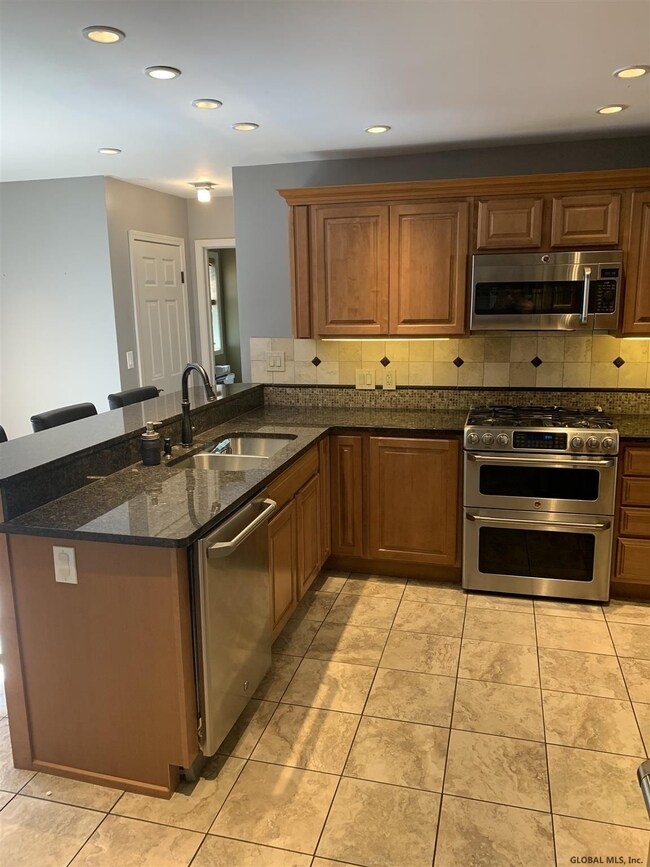 34 Whirlaway Blvd, Gansevoort, NY 12831 - photo 2