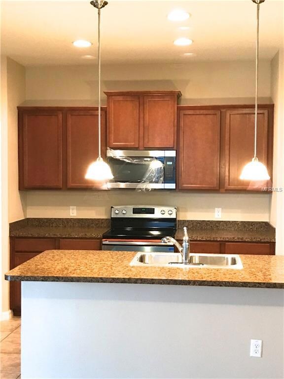 View of the Island in te kitchen