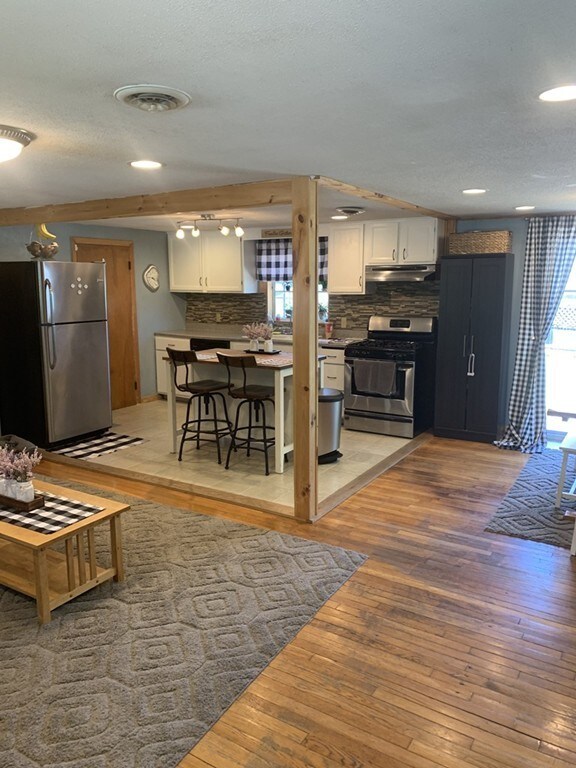 91 Porter St, Acushnet, MA 02743 - photo 5