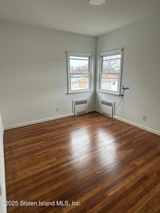 887 Manor Rd unit 2, Staten Island, NY 10314 - photo 5