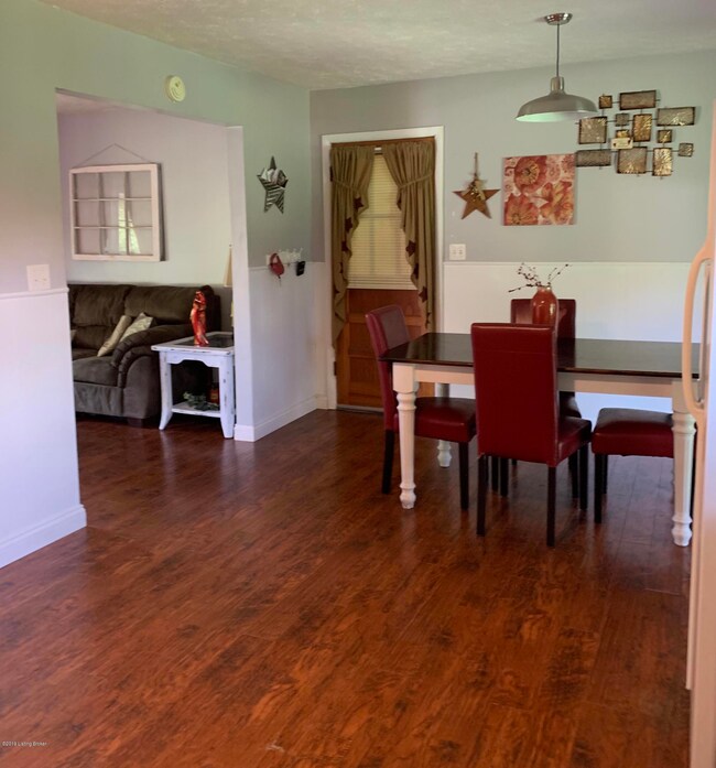 FD3EB539-9C5B-420D-A1EB-A55AEDE31318