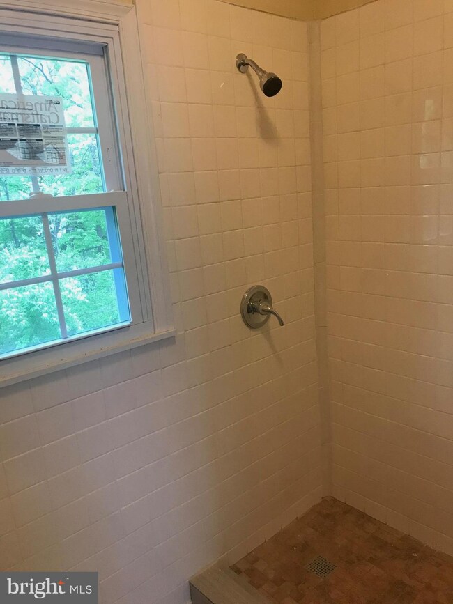 2108 Ohio Ave, Hyattsville, MD 20785 - photo 6