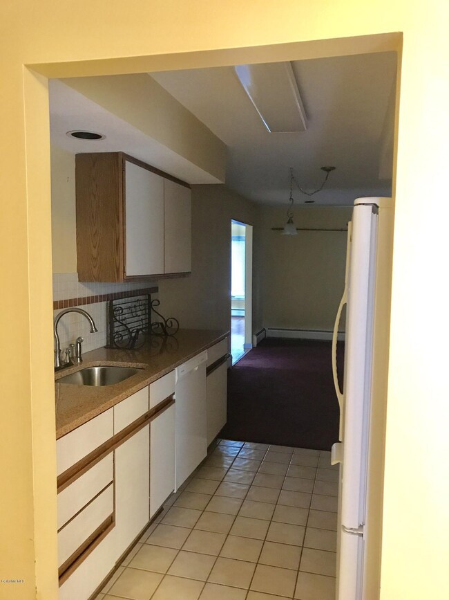 11 Walden Ln, Pittsfield, MA 01201 - photo 7