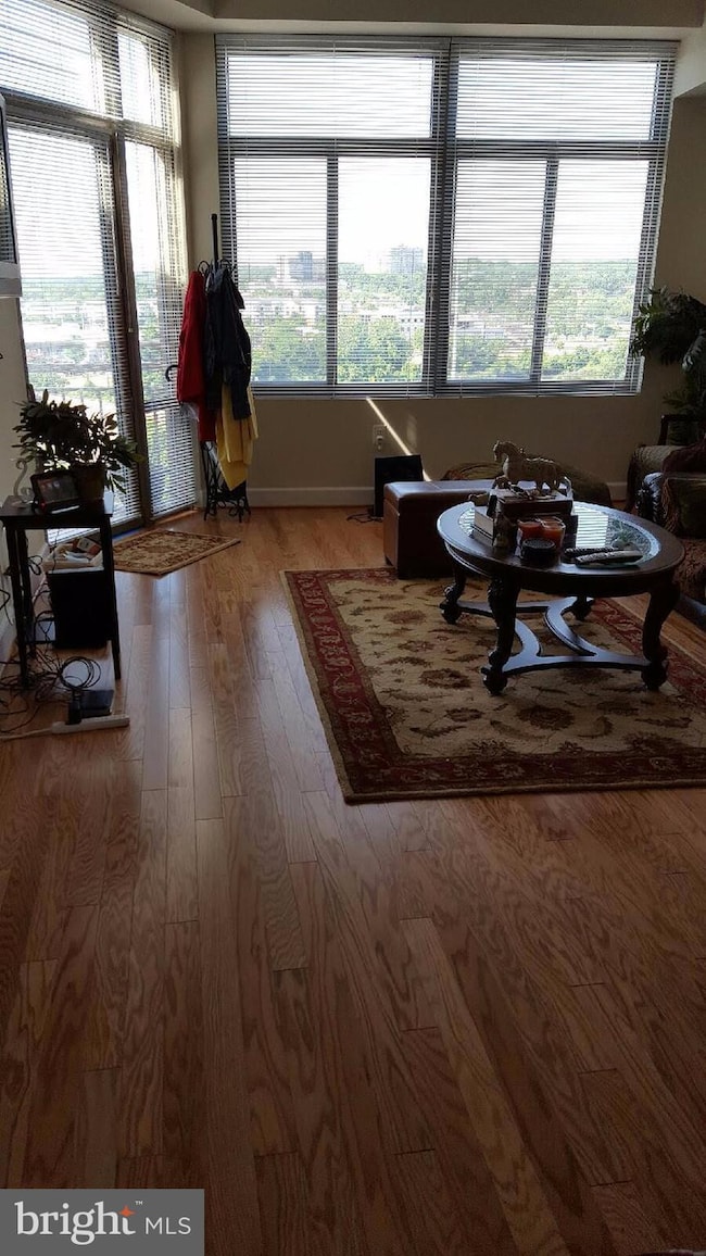 The Eclipse unit 624W, Arlington, VA 22202 - photo 5