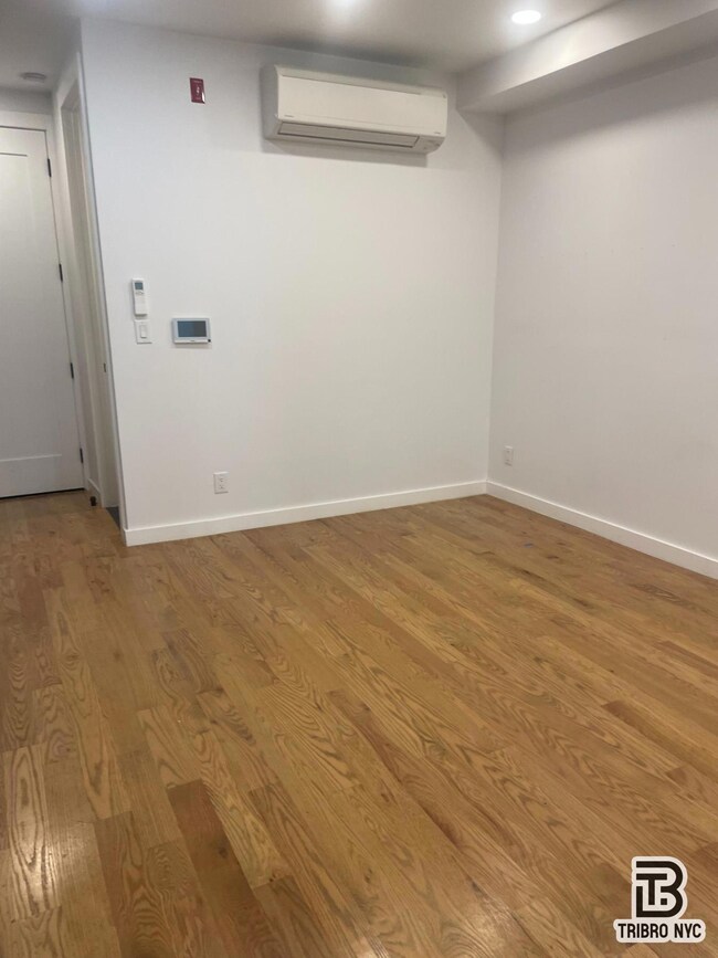 217 S 4th St unit 3, Brooklyn, NY 11211 - photo 6