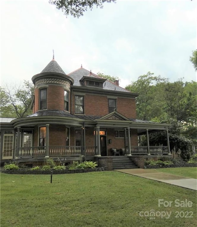 612 S Mulberry St, Statesville, NC 28677 - photo 3