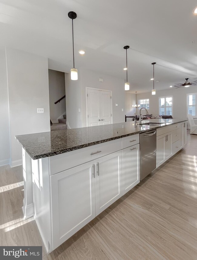 23856 Myrtle Glen Way, California, MD 20619 - photo 7