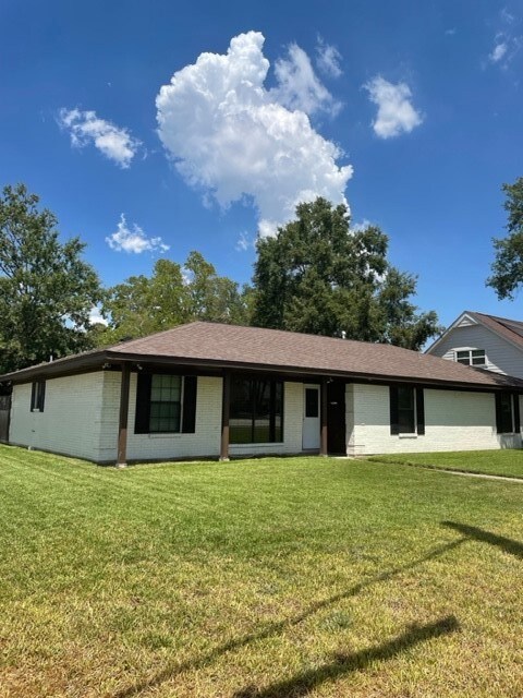 14403 Woodforest Blvd, Houston, TX 77015 - photo 2