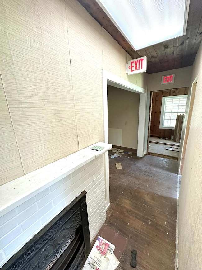 2103 Liddon Lake Rd, Corinth, MS 38834 - photo 5