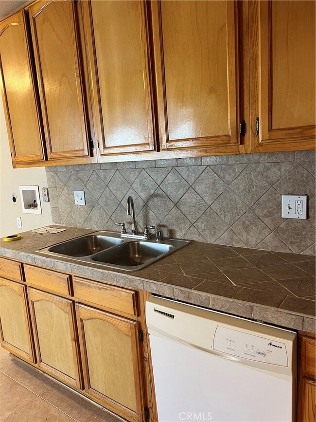 212 S Kraemer Blvd unit 908, Placentia, CA 92870 - photo 7