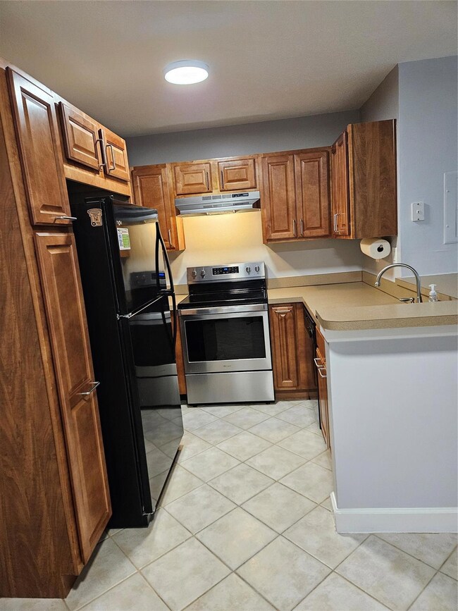 641 Lyons Rd unit 11105, Coconut Creek, FL 33063 - photo 4