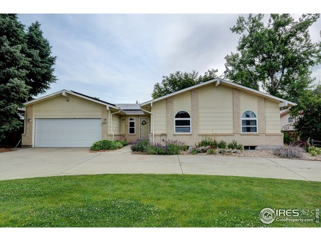 Circle driveway, sits back off of the street