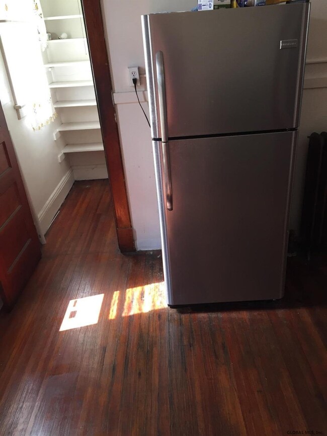 34 Besch Ave, Albany, NY 12209 - photo 2