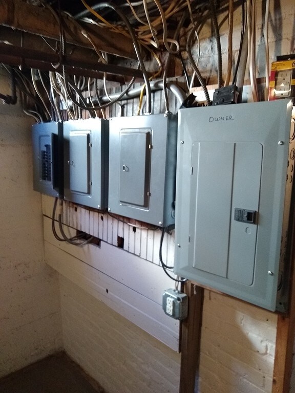 28 Clement St, Worcester, MA 01603 - photo 4