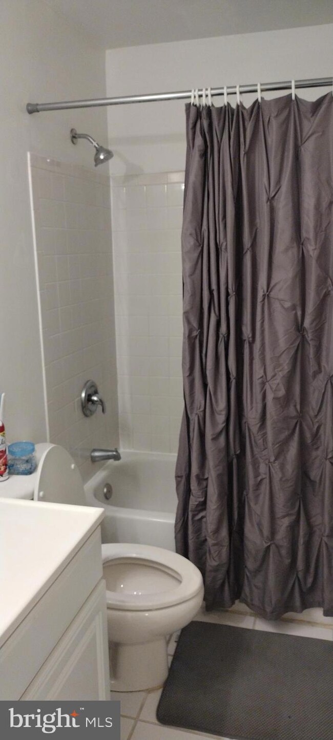 11810 Breton Ct unit 22D, Reston, VA 20191 - photo 6