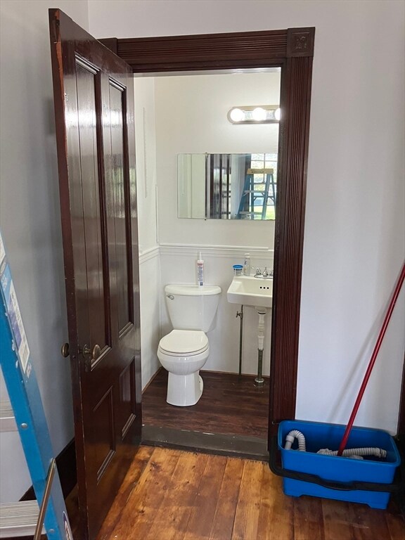 14 Brewster St unit 1, Plymouth, MA 02360 - photo 4