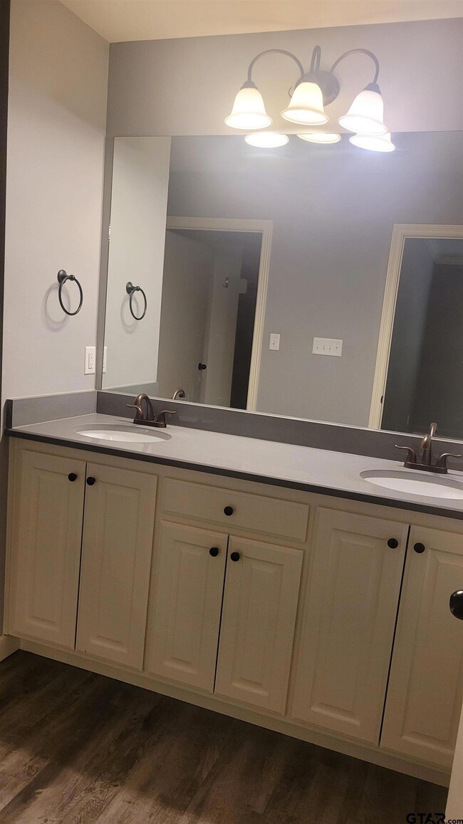 5103 Shiloh Ridge Dr, Tyler, TX 75703 - photo 6