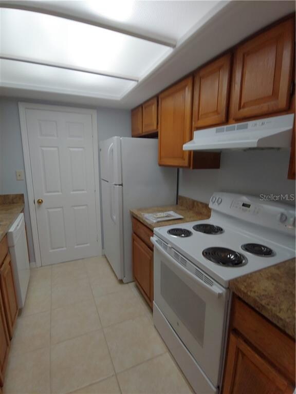 743 E Alfred St unit 6, Tavares, FL 32778 - photo 5