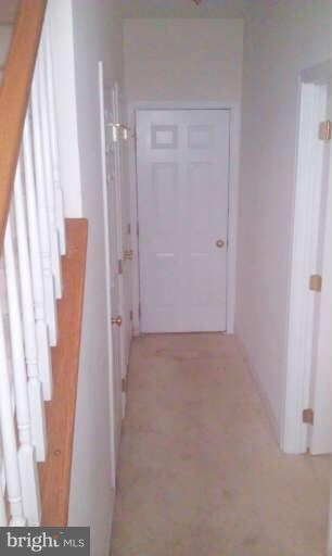 25325 Crossfield Dr, Chantilly, VA 20152 - photo 2