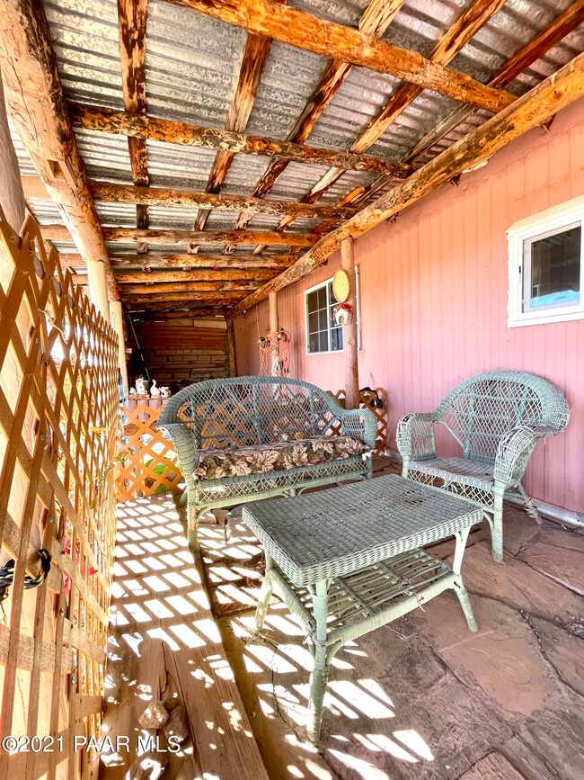 2094 N Forest Line Rd, Ash Fork, AZ 86320 - photo 3