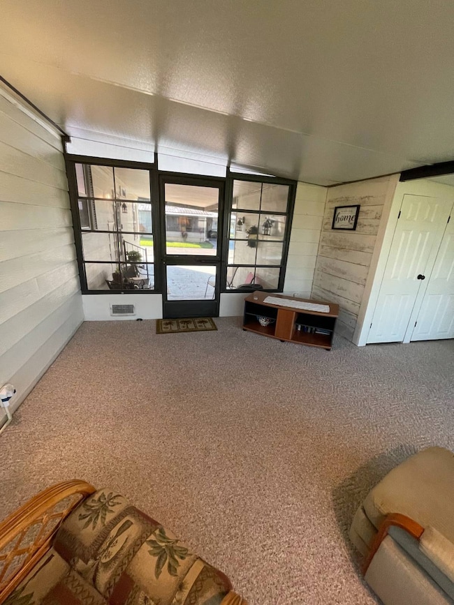 615 Fairway Ct unit 615, Plant City, FL 33565 - photo 7