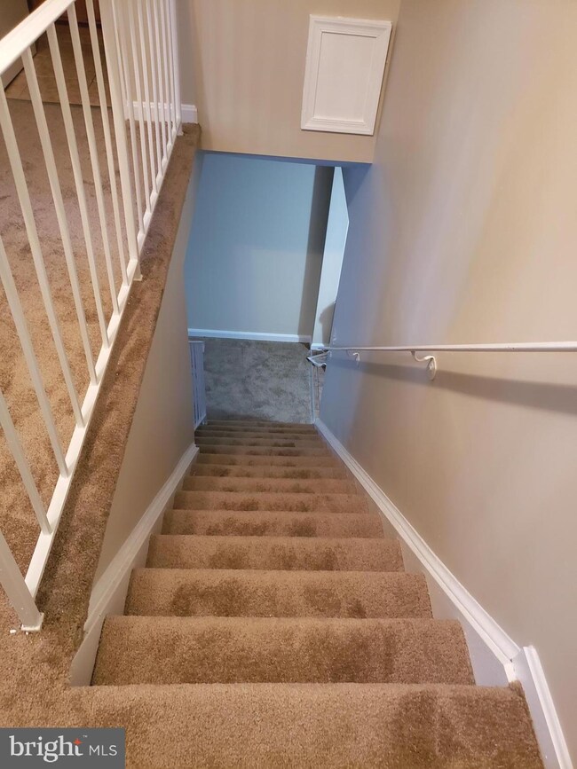 917 Newington Ct, Capitol Heights, MD 20743 - photo 7