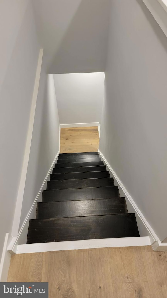 4663 Umbria St unit 1R, Philadelphia, PA 19127 - photo 7