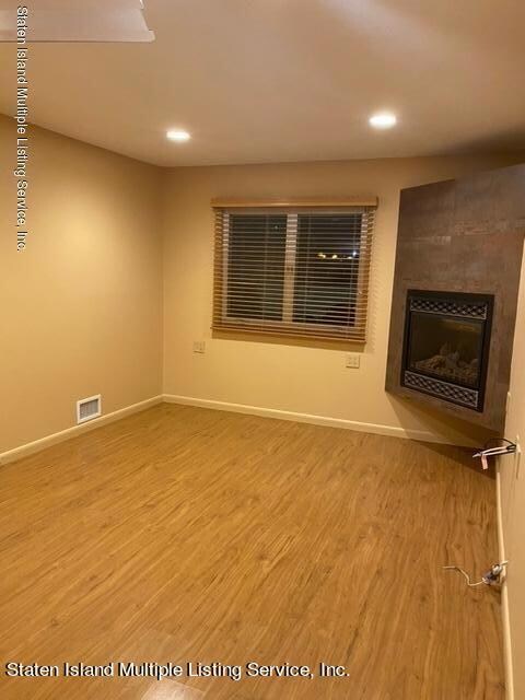 12 Tuttle St, Staten Island, NY 10314 - photo 2