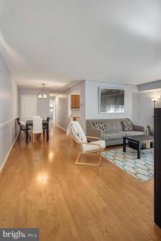 403 N Beauregard St unit 102, Alexandria, VA 22312 - photo 5