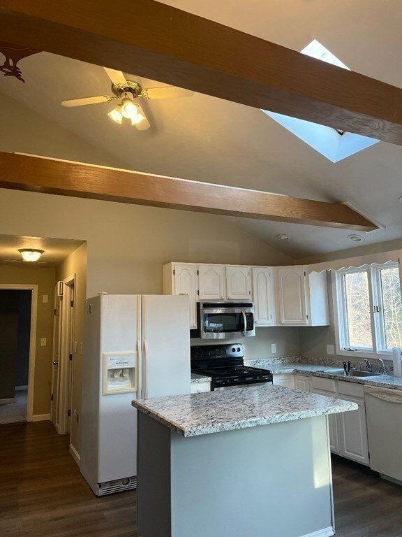 944 Washington St unit 2, Franklin, MA 02038 - photo 5