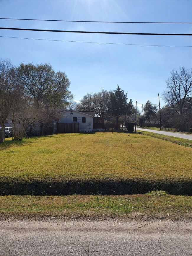 0 Ferguson Way Rd, Houston, TX 77088 - photo 2