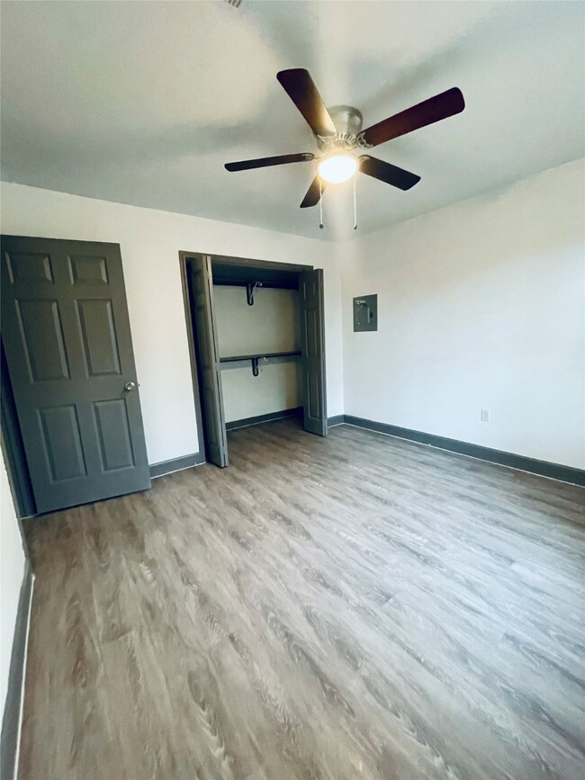 706 Turner Dr unit 1, Houston, TX 77076 - photo 7