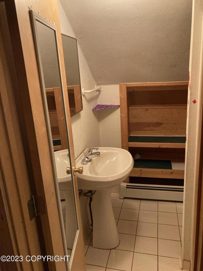 3309 Wyoming Dr unit 1, Anchorage, AK 99517 - photo 5