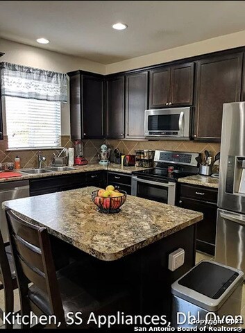 8814 Preserve Trail, San Antonio, TX 78254 - photo 5