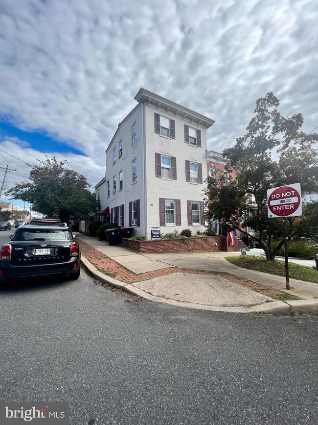 1725 Gilpin Ave unit 3, Wilmington, DE 19806 - photo 2