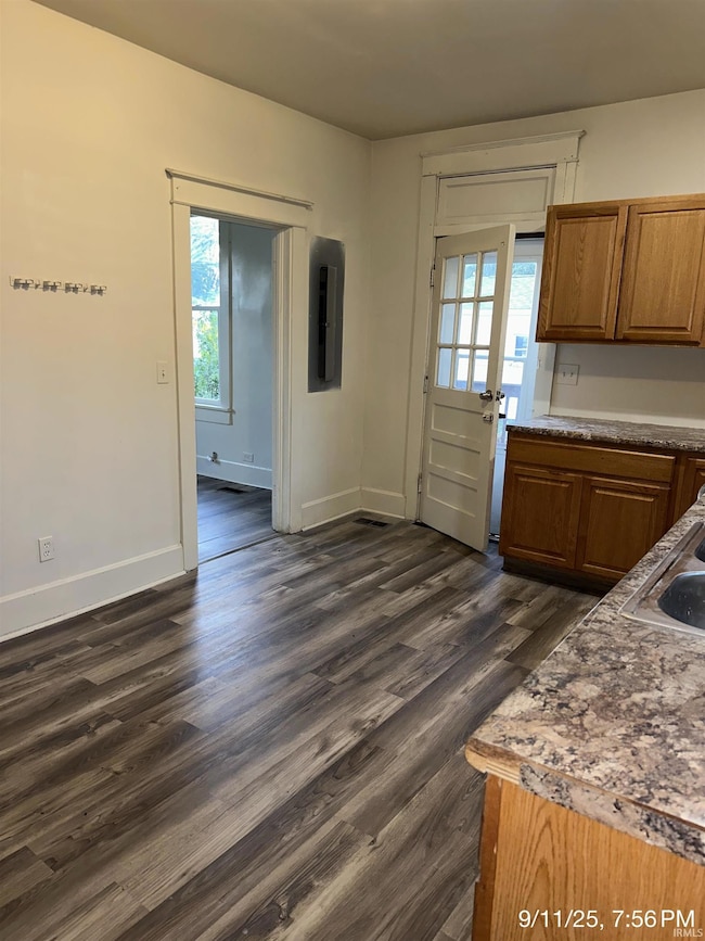 68 E Washington Ave, Peru, IN 46970 - photo 7